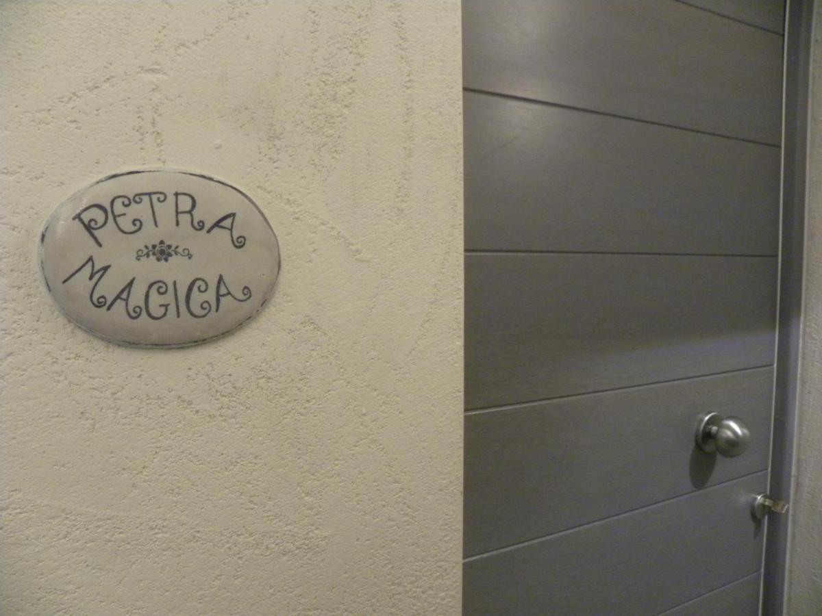 Petra Magica Διαμέρισμα San Pantaleo Εξωτερικό φωτογραφία